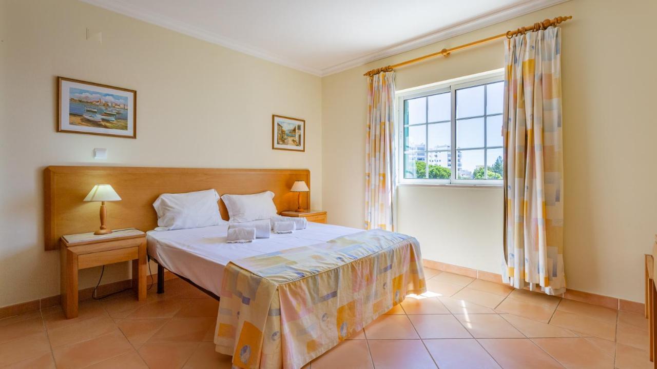 2Bdr Duplex W Ac & Pool In Portimao By Lovelystay Dış mekan fotoğraf