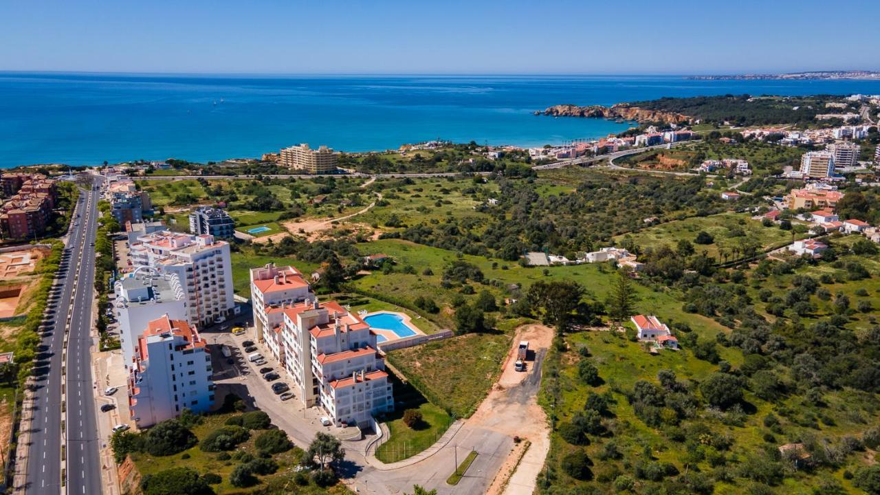 2Bdr Duplex W Ac & Pool In Portimao By Lovelystay Dış mekan fotoğraf